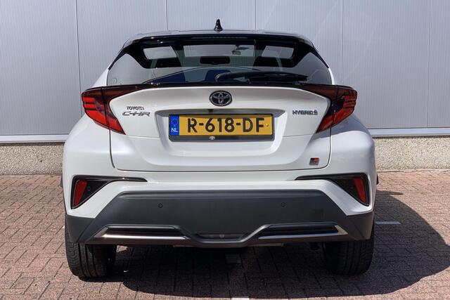 Toyota C-HR 2.0 Hybrid GR-Sport / Stuur en Stoelverwarming / JBL Audio / Parkeersensoren / Camera /