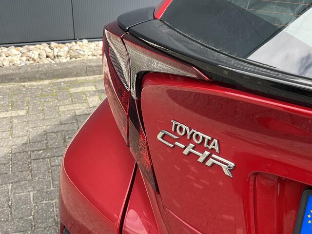 Toyota C-HR 1.8 Hybrid Dynamic | PDC | Dodehoekdetectie | Keyless | Carplay |