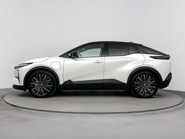 Toyota C-HR Executive AWD 77 kWh | Apple Carplay & Android Auto | Parkeercamera | Onderweg-naar-dealer*