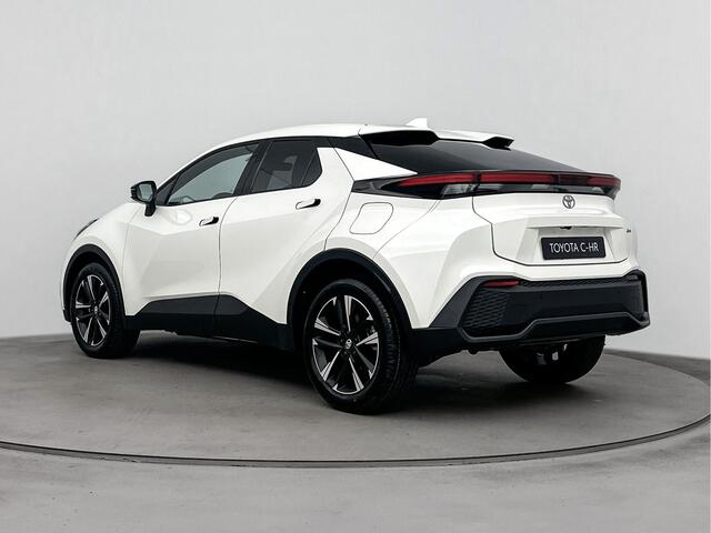 Toyota C-HR 1.8 Hybrid 140 Dynamic | Apple Carplay & Android Auto | Parkeercamera | Onderweg-naar-dealer*