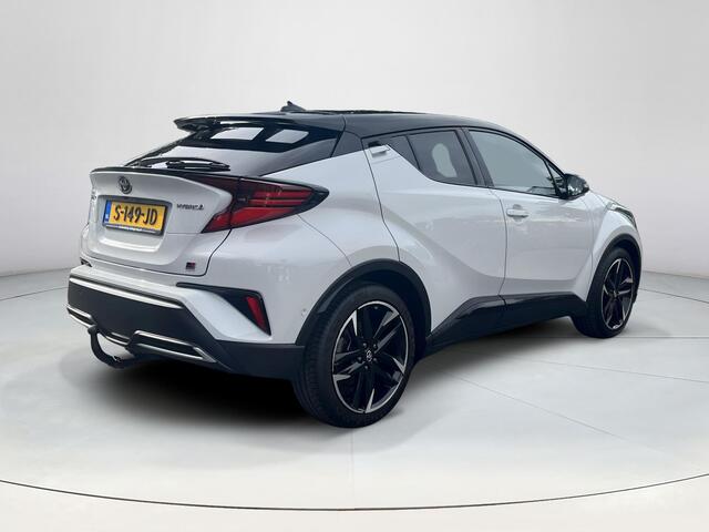 Toyota C-HR 1.8 Hybrid GR-Sport | Trekhaak | Stoel- + stuurverwarming | Carplay | Dode hoek waarschuwing |