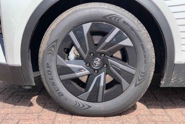 Toyota C-HR First Edition 77 kWh