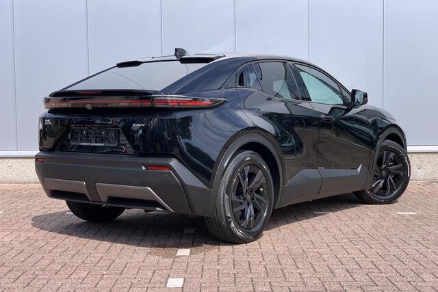 Toyota C-HR First Edition 77 kWh / Direct leverbaar! / Nu €3.000 inruilpremie!