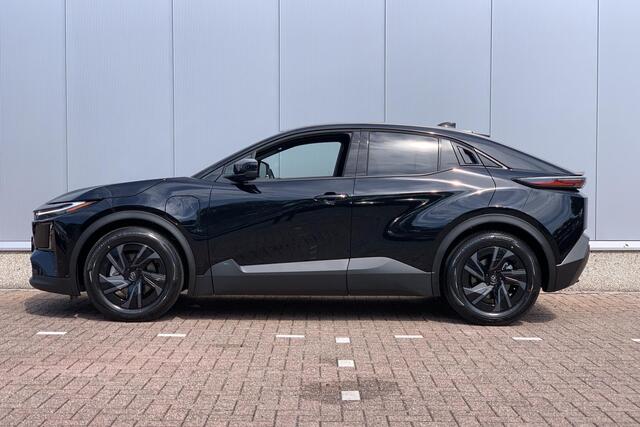 Toyota C-HR First Edition 77 kWh / Direct leverbaar! / Nu €3.000 inruilpremie!