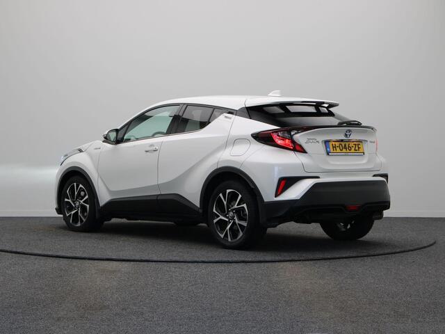 Toyota C-HR 1.8 Hybrid Dynamic | Automaat | All season | LED | Active cruise control | achteruitrij camera |