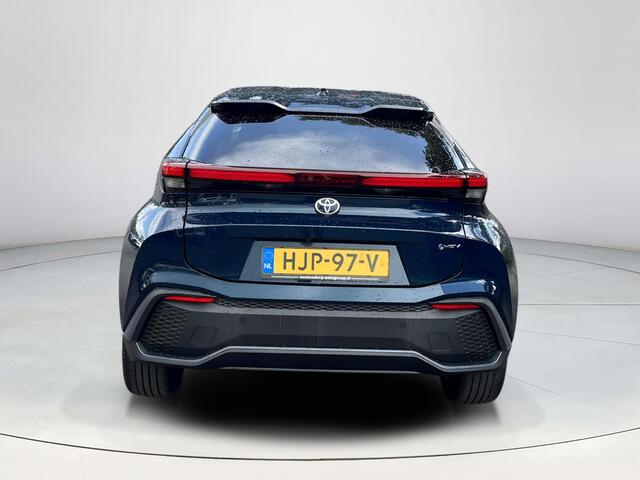 Toyota C-HR 1.8 Hybrid 140 First Edition | 360 graden camera | Elektrische achterklep | Navigatiesysteem