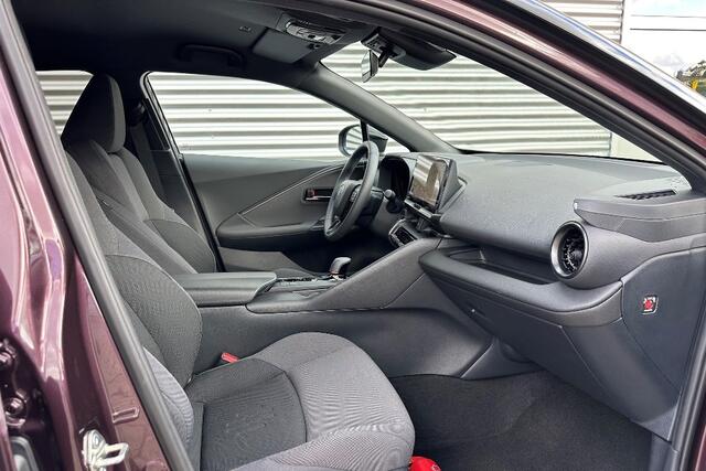 Toyota C-HR 1.8 Hybrid 140 Dynamic Plus Bi-Tone