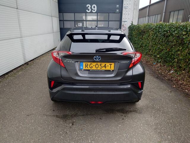 Toyota C-HR 1.8 Hybrid Dynamic
