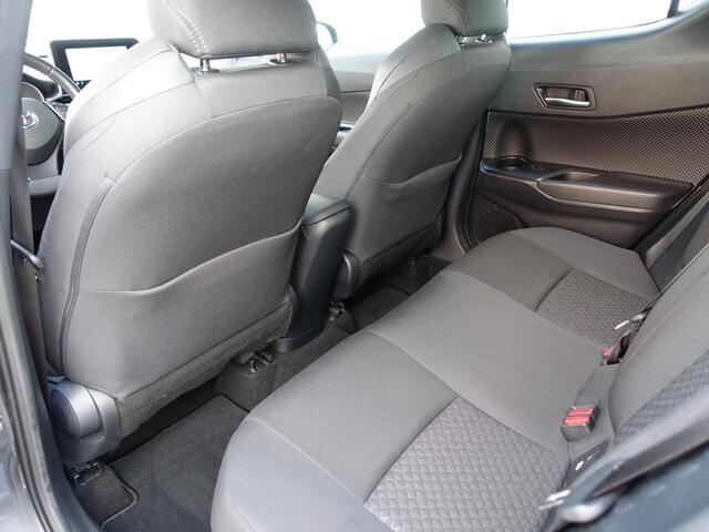 Toyota C-HR 1.8 Hybrid Dynamic I NL-Auto I 100% dealer I 10 jaar garantie I LED I Android/Apple I