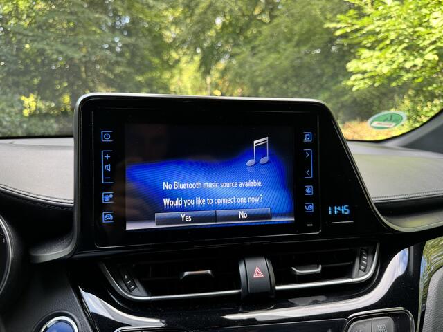 Toyota C-HR 1.8 Hybrid Dynamic, Dealer onderhouden
