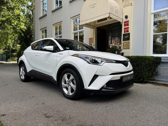 Toyota C-HR 1.8 Hybrid Dynamic, Dealer onderhouden