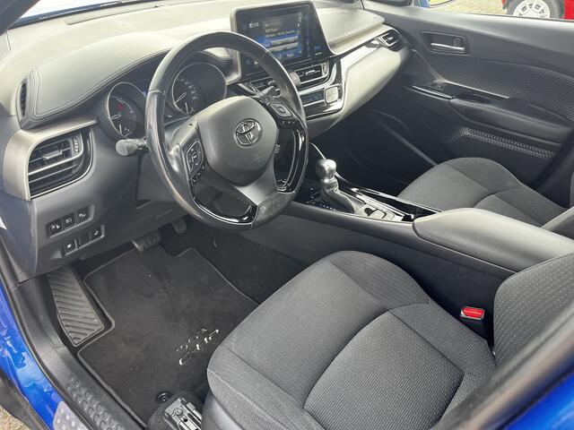 Toyota C-HR 1.8 Hybrid Style Dealer Onderhouden Trekhaak PDC BSM Stoel Stuurverwarmd