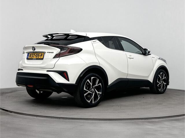 Toyota C-HR 1.8 Hybrid Dynamic | Stoelverwarming | Parkeercamera |