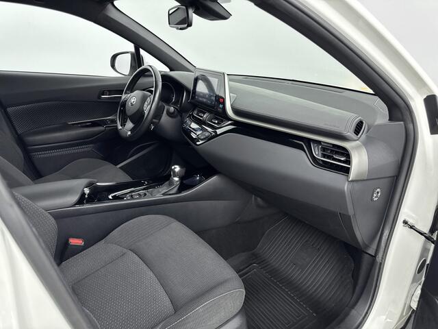Toyota C-HR 1.8 Hybrid Dynamic | Stoelverwarming | Parkeercamera |