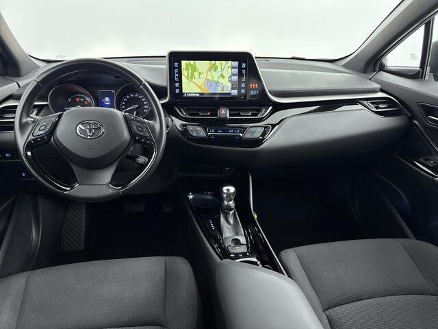 Toyota C-HR 1.8 Hybrid Dynamic | Trekhaak | Stoelverwarming | Navigatie |