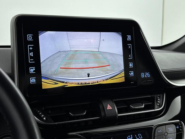Toyota C-HR 1.8 Hybrid Dynamic | Trekhaak | Stoelverwarming | Navigatie |