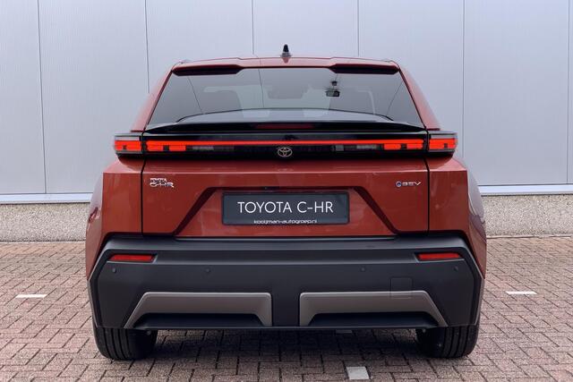 Toyota C-HR First Edition 77 kWh / Stoel- en stuurverwarming / Apple Carplay / Android Auto / Climate Control