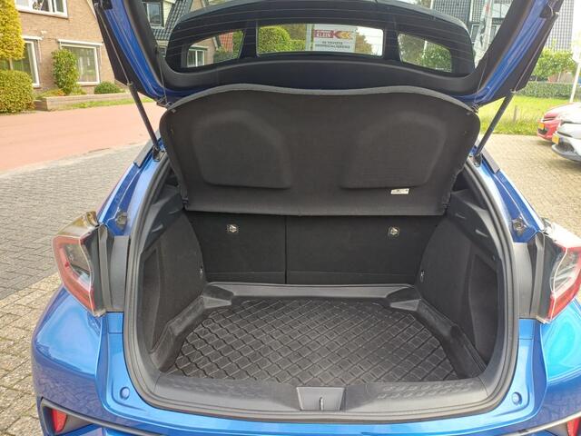 Toyota C-HR 1.8 Hybrid Bi-Tone P