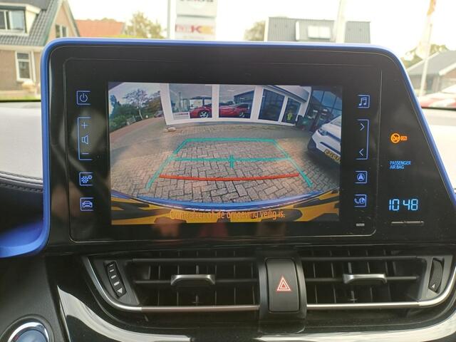 Toyota C-HR 1.8 Hybrid Bi-Tone P