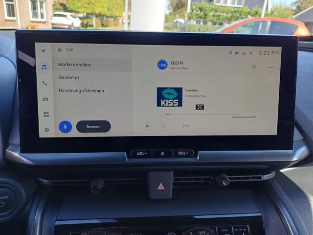 Toyota C-HR 2.0 HEV 220 Bns