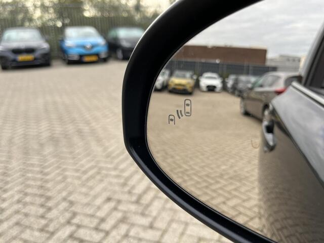 Toyota C-HR 1.8 Hybrid First Edition / bearlock / dodehoekdetectie