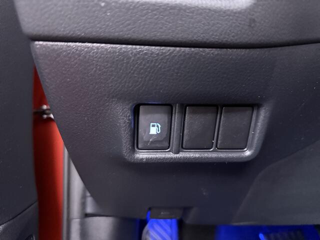 Toyota C-HR 2.0 Hybrid Launch Edition + afn. trekhaak | Navigatie | Trekhaak | JBL | PDC |