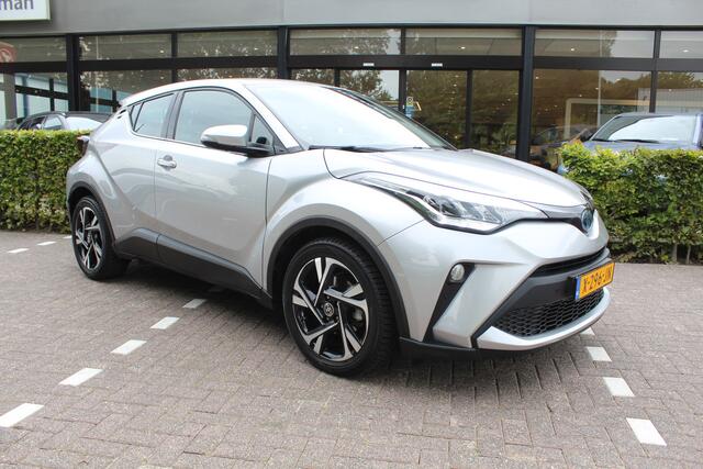 Toyota C-HR 2.0 Hybrid 184pk Dynamic | Rijklaar | Trekhaak | Blind Spot | Sensoren v+a | Apple/Android | LED | Keyless | Dealer onderhouden | NL-auto
