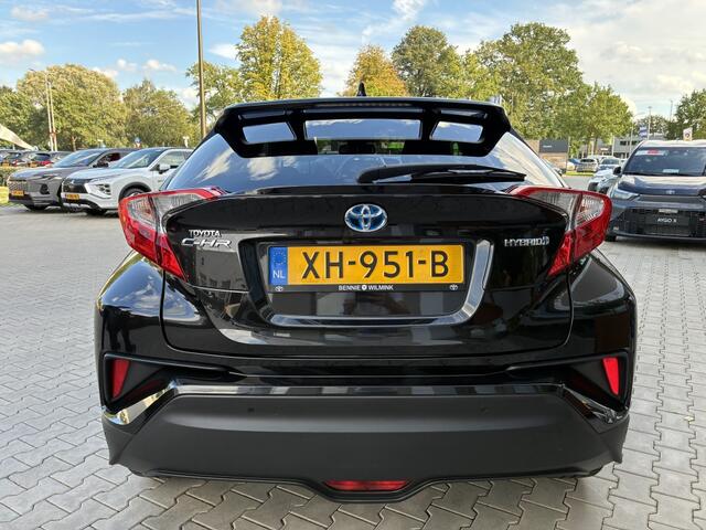 Toyota C-HR 1.8 Hybrid Dynamic | Trekhaak | Stoelverwarming | PDC v/a |
