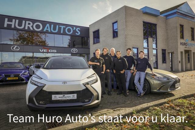Toyota C-HR 2.0 PHEV 220 Dynamic | Bi-Tone | Dodehoek | Premium Navigatie