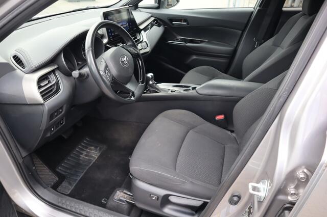 Toyota C-HR 1.8 Hybrid Style Ultimate Blindspot | Stoel en stuurverwarming | All seasons