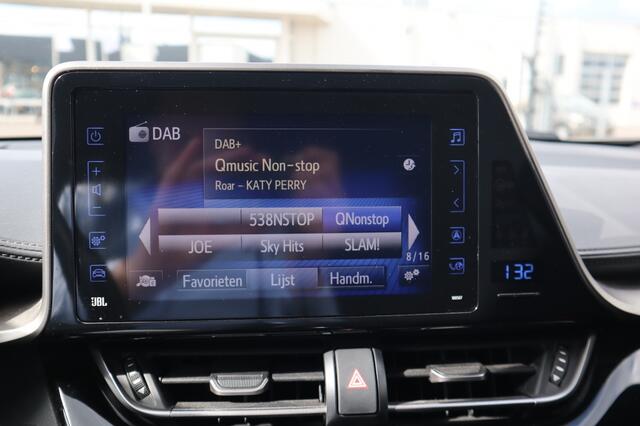 Toyota C-HR 1.8 Hybrid Style Ultimate Blindspot | Stoel en stuurverwarming | All seasons