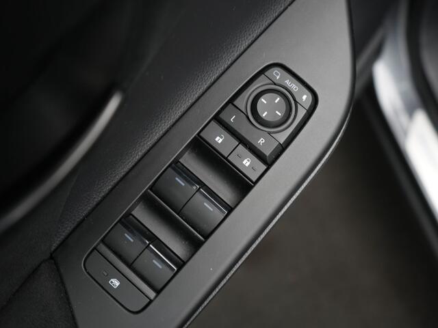 Toyota C-HR 2.0 Plug-in Hybrid 220 GR SPORT PLUS | Panodak | Voorruit-Stuur-Stoelverwarming | JBL | Parkeersensoren V+A |