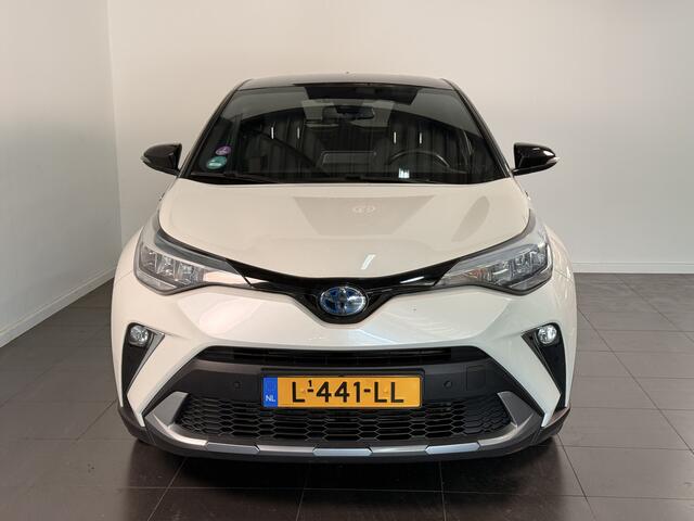 Toyota C-HR 1.8 Hybrid First Edition | Bi-Tone | Dodehoekdetectie | Apple Carplay |