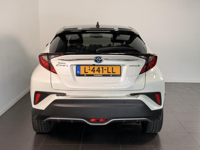 Toyota C-HR 1.8 Hybrid First Edition | Bi-Tone | Dodehoekdetectie | Apple Carplay |