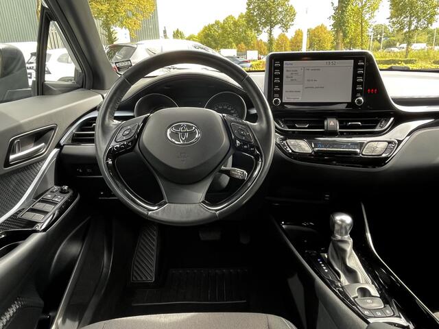 Toyota C-HR 1.8 Hybrid First Edition Automaat | Afn. trekhaak | Dodehoek | Camera | Carplay/Android Auto | Keyless | etc. etc.