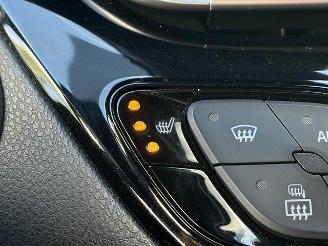 Toyota C-HR 1.8 Hybrid Bi-Tone Trekhaak Camera Nav/Cruise Stoelverw Voll.Onderhouden!