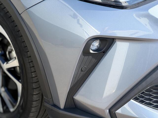 Toyota C-HR 2.0 Hybrid First Edition Aut. 184PK Trekhaak, Navigatie, Stoelverwarming, PDC, Adaptieve cruise control, Nieuw geleverd en dealeronderhouden, Smart Key