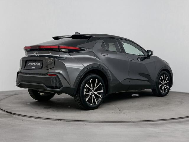 Toyota C-HR 1.8 Hybrid 140 First Edition | Voorruit-Stuur-Stoelverwarming | Blindspot | Parkeersensoren V+A |