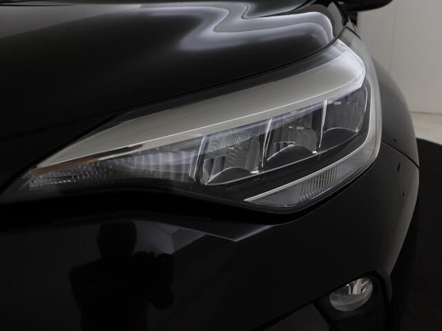 Toyota C-HR 2.0 Hybrid Dynamic | Trekhaak | NL dealeronderhouden |