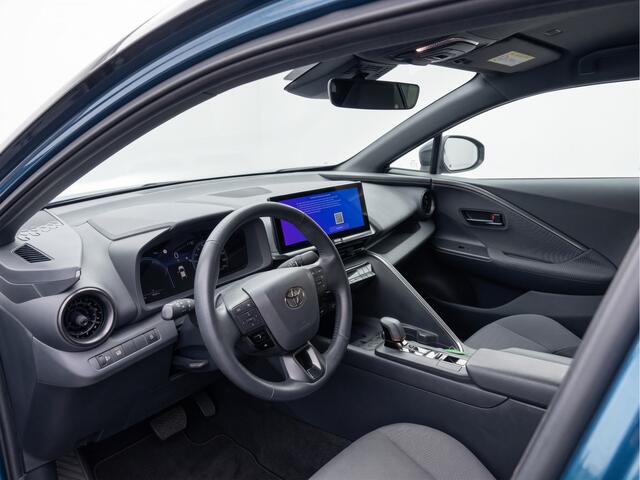 Toyota C-HR 1.8 Hybrid 140 Teamplayer Bi-Tone | Stuurwiel Verwarmd | Dodehoekdetectie | Stoelverwarming | Achteruitrijcamera | DAB | Adaptive Cruise Control