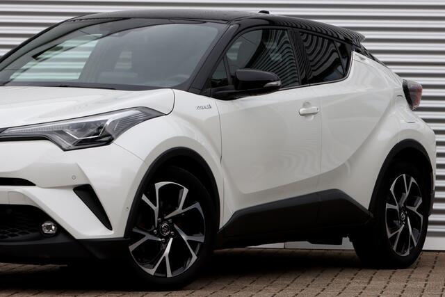 Toyota C-HR 1.8 Hybrid Premium Bi-Tone / Leer / JBL