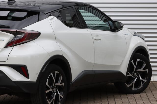 Toyota C-HR 1.8 Hybrid Premium Bi-Tone / Leer / JBL