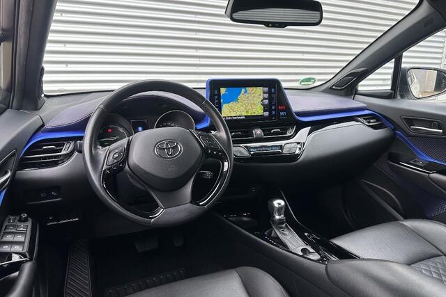 Toyota C-HR 1.8 Hybrid Premium Bi-Tone / Leer / JBL