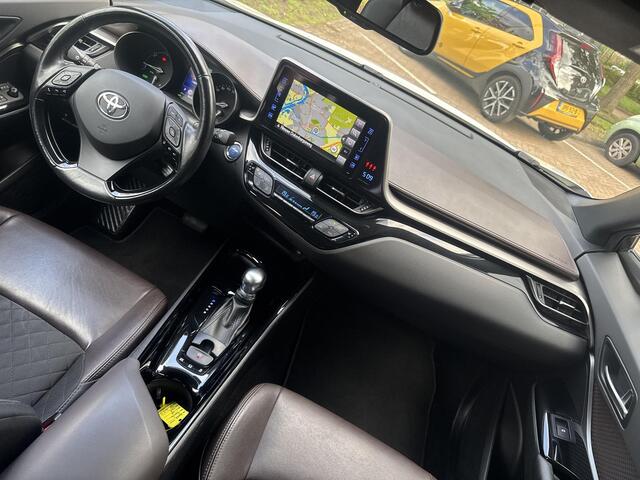 Toyota C-HR 1.8 Hybrid Premium | 06-10141018 Voor meer informatie