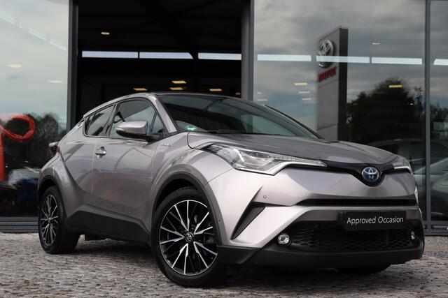Toyota C-HR 1.8 Hybrid Executive Limited BSM, Stoelverwarming, Trekhaak, Stuurverwarming, Parkeersensoren.