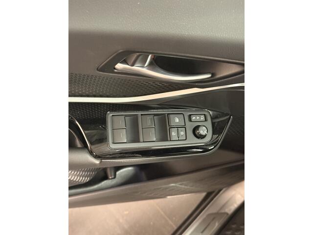 Toyota C-HR 2.0 Hybrid GR-Sport Limited | Apple Carplay | Bearlock | Parkeersensoren voor - en achter | – foto 6