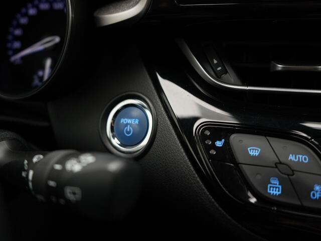 Toyota C-HR 1.8 Hybrid Dynamic | Dealer Onderhouden | Parkeersensoren V+A | Stoelverwarming |