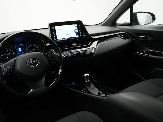 Toyota C-HR 1.8 Hybrid Dynamic | Dealer Onderhouden | Parkeersensoren V+A | Stoelverwarming |