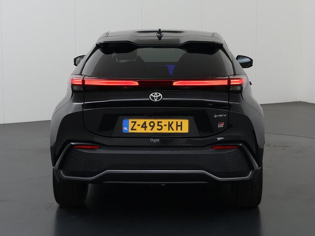 Toyota C-HR 2.0 Hybrid 200 GR SPORT Première Edition | Panoramadak | Afn. Trekhaak | Adaptieve Cruise Control |