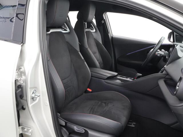 Toyota C-HR 2.0 Hybrid 200 GR SPORT Première Edition | Panoramadak | Afn. Trekhaak | Adaptieve Cruise Control |